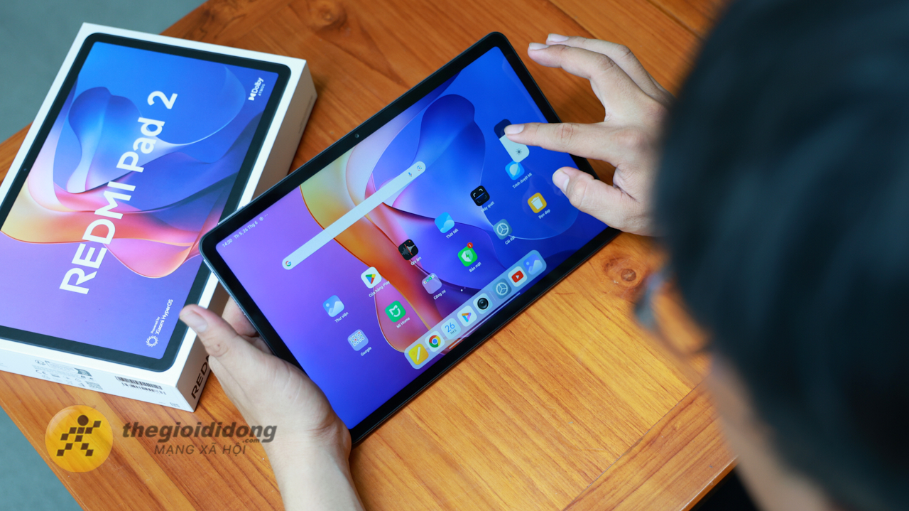 Trên tay Redmi Pad 2 máy tính bảng giá rẻ, nhiều nâng cấp từ Xiaomi Trên tay Redmi Pad 2 máy tính bảng giá rẻ, nhiều nâng cấp từ Xiaomi