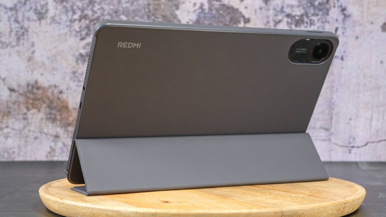 Trên tay Redmi Pad 2 máy tính bảng giá rẻ, nhiều nâng cấp từ Xiaomi Trên tay Redmi Pad 2 máy tính bảng giá rẻ, nhiều nâng cấp từ Xiaomi