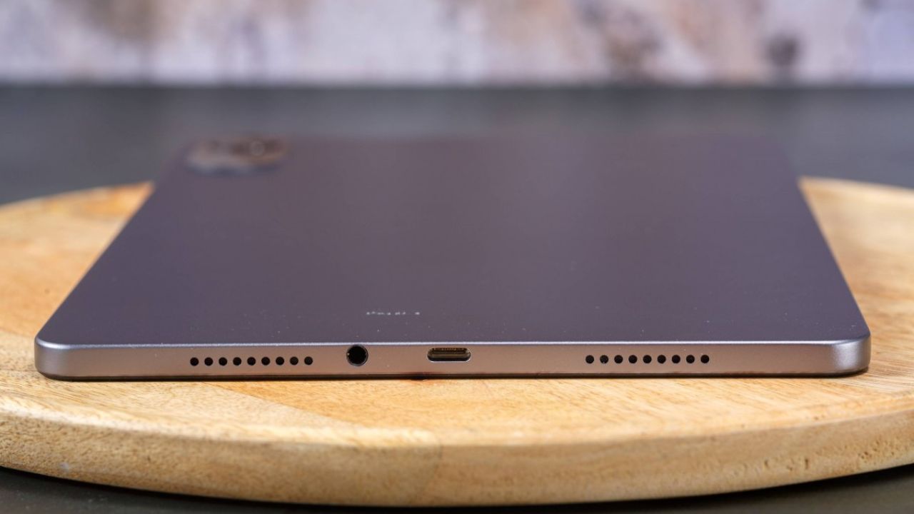 Trên tay Redmi Pad 2 máy tính bảng giá rẻ, nhiều nâng cấp từ Xiaomi Trên tay Redmi Pad 2 máy tính bảng giá rẻ, nhiều nâng cấp từ Xiaomi