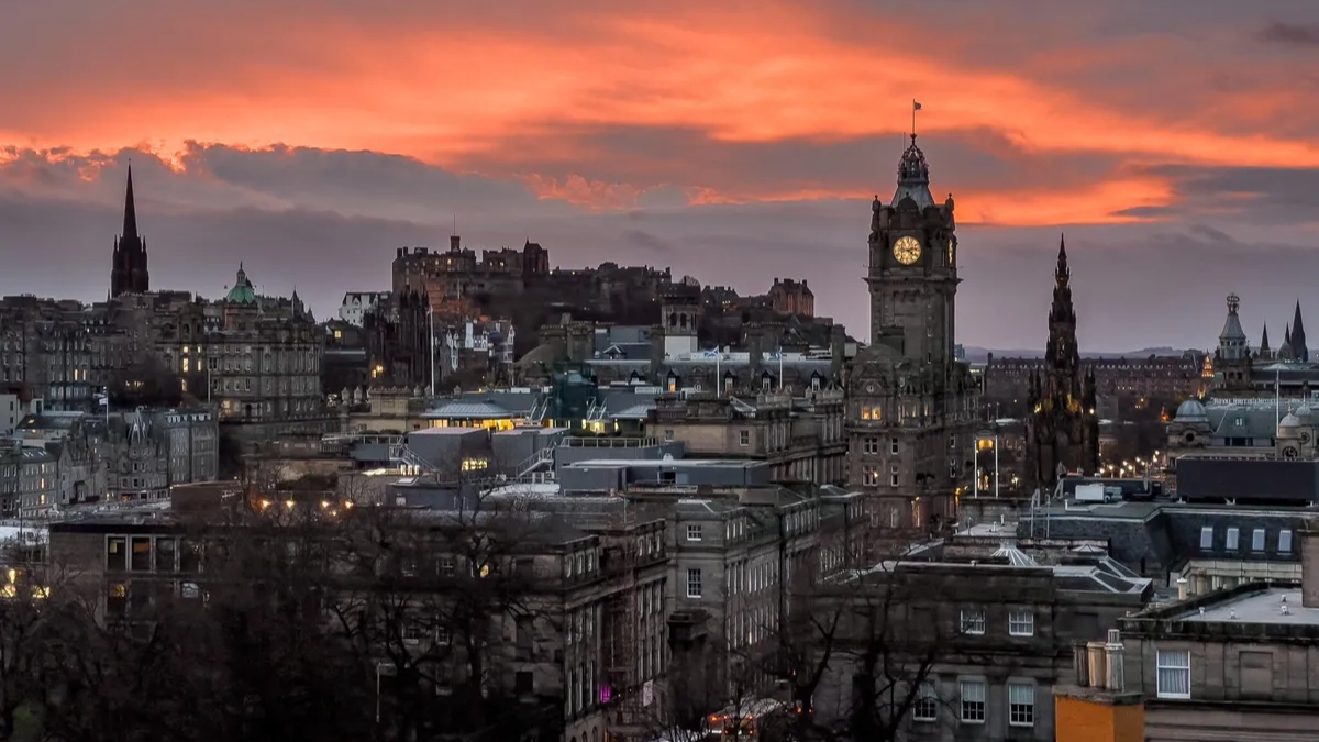 Ảnh ProRAW gi&uacute;p giữ được nhiều chi tiết ở v&ugrave;ng s&aacute;ng v&agrave; tối