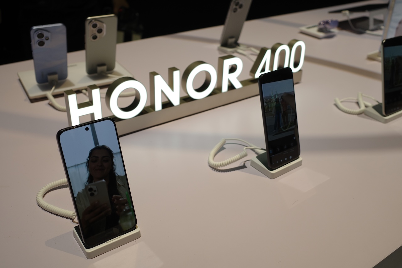 Honor 400 Series Honor 400 Series