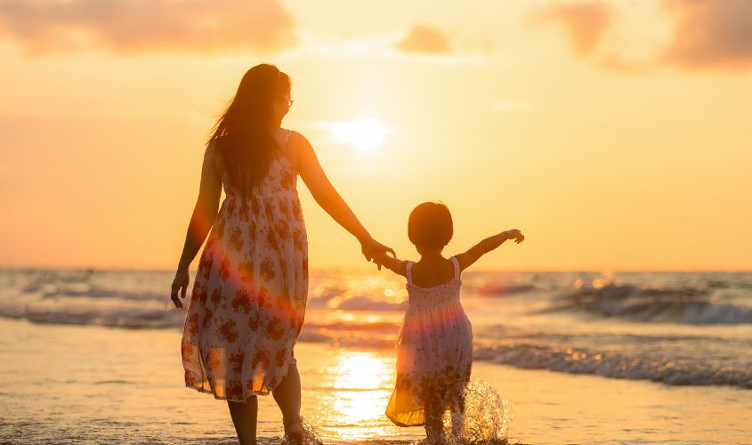 Mẹ như nắng sớm ban mai