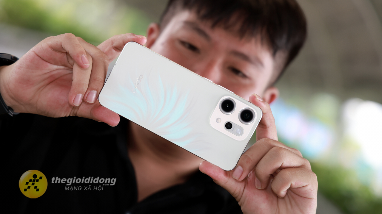 Trên Tay Oppo Reno14 Pro 5G: Thiết Kế Đẹp, Camera 50 Mp, Pin 6.200 Mah Trên Tay Oppo Reno14 Pro 5G: Thiết Kế Đẹp, Camera 50 Mp, Pin 6.200 Mah