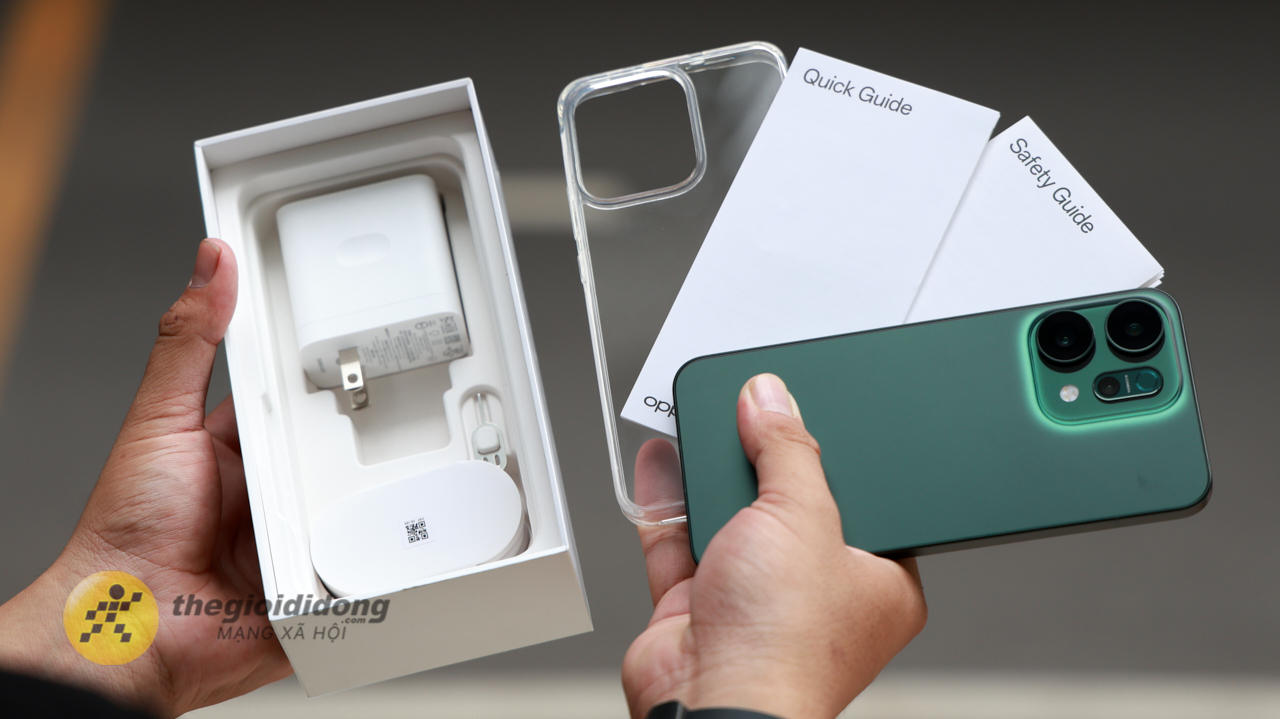 Trên Tay Oppo Reno14 5G: Nhỏ Gọn 6.59 Inch, Dimensity 8450 Mạnh Mẽ Trên Tay Oppo Reno14 5G: Nhỏ Gọn 6.59 Inch, Dimensity 8450 Mạnh Mẽ
