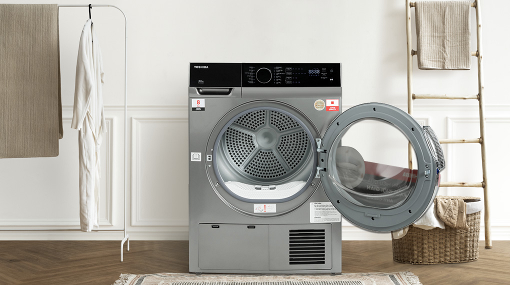 Máy sấy quần áo Toshiba là dòng sản phẩm nổi bật trong tầm giá với nhiều công nghệ và tiện ích nổi bật