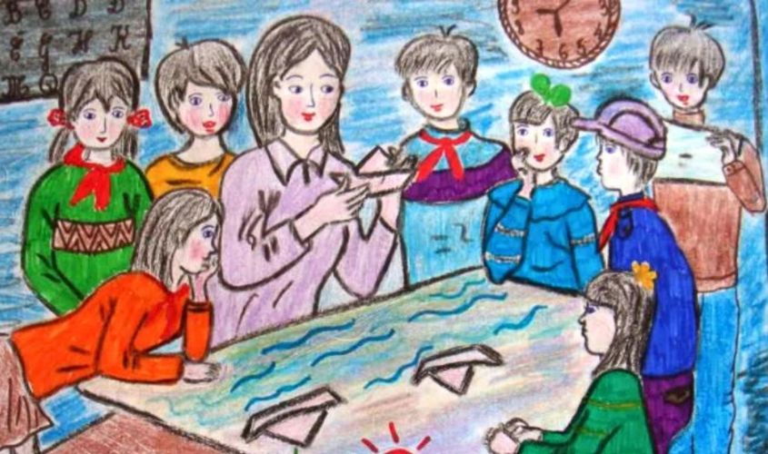 Cô giáo cùng học sinh trong giờ giảng dạy