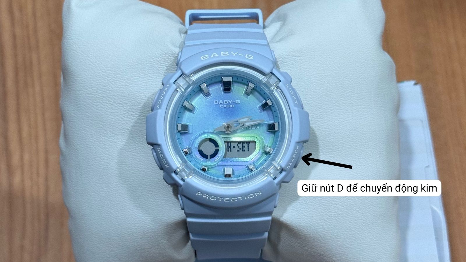 Giữ nút D cho tới khi kim bắt đầu chuyển động Giữ nút D cho tới khi kim bắt đầu chuyển động
