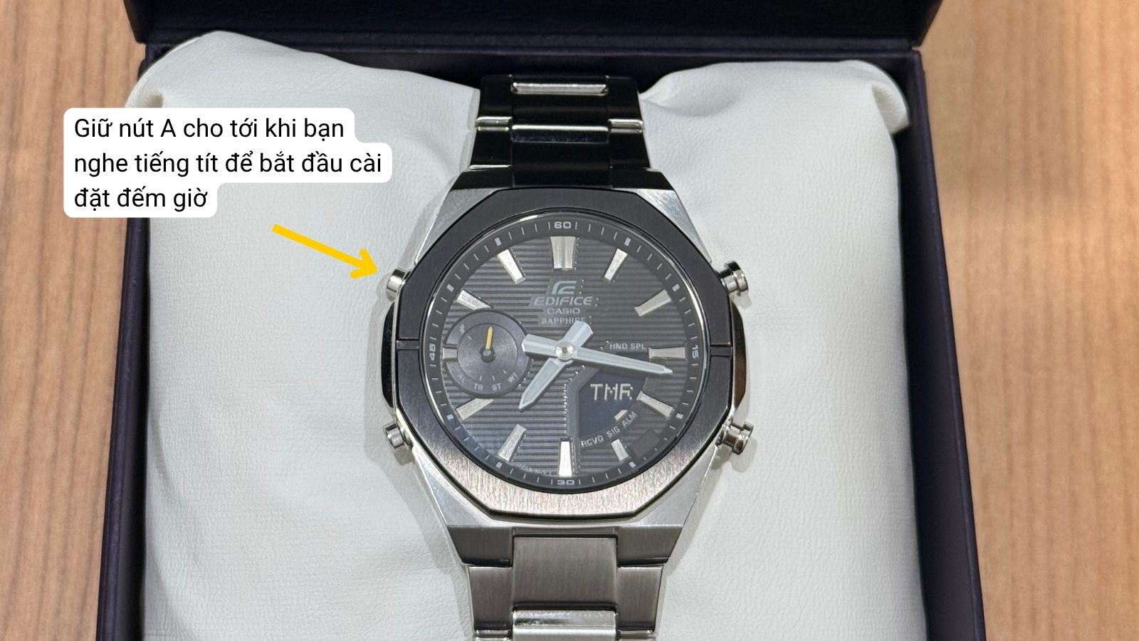 Giữ n&uacute;t A để v&agrave;o chế độ đếm ngược