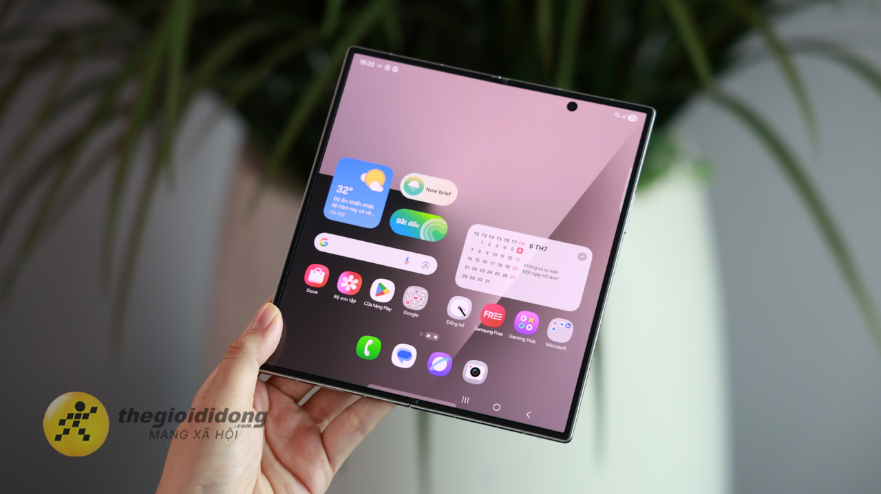 Trên Tay Samsung Galaxy Z Fold7: Siêu Mỏng 4.2Mm, Camera 200Mp Mới Trên Tay Samsung Galaxy Z Fold7: Siêu Mỏng 4.2Mm, Camera 200Mp Mới