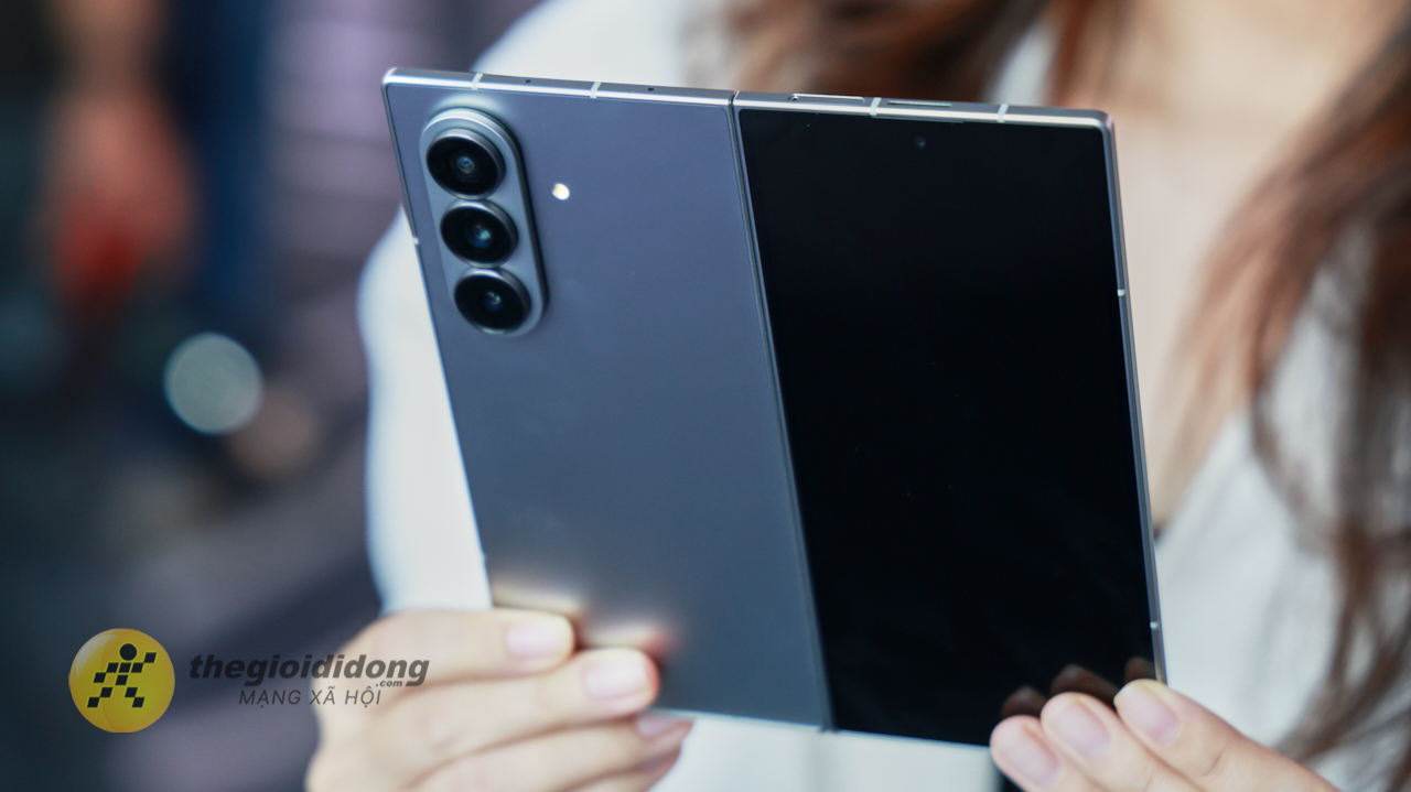Trên Tay Samsung Galaxy Z Fold7: Siêu Mỏng 4.2Mm, Camera 200Mp Mới Trên Tay Samsung Galaxy Z Fold7: Siêu Mỏng 4.2Mm, Camera 200Mp Mới