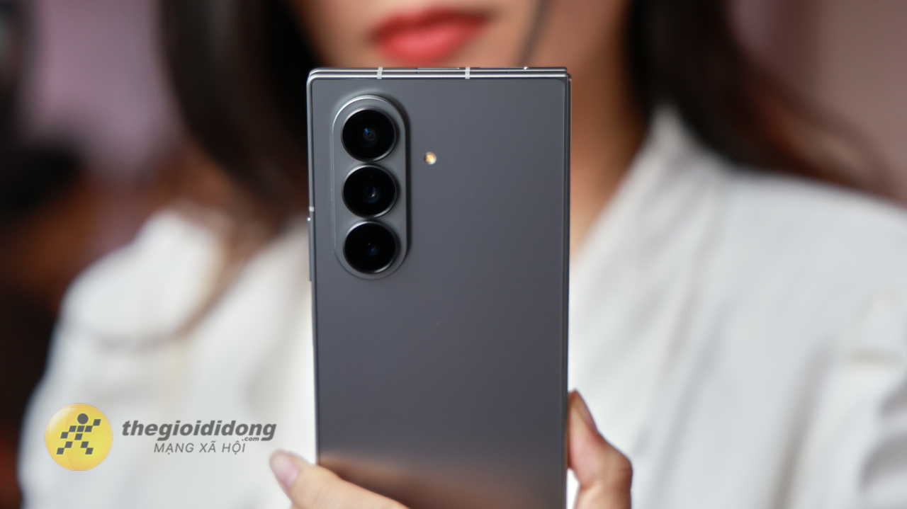 Trên Tay Samsung Galaxy Z Fold7: Siêu Mỏng 4.2Mm, Camera 200Mp Mới Trên Tay Samsung Galaxy Z Fold7: Siêu Mỏng 4.2Mm, Camera 200Mp Mới