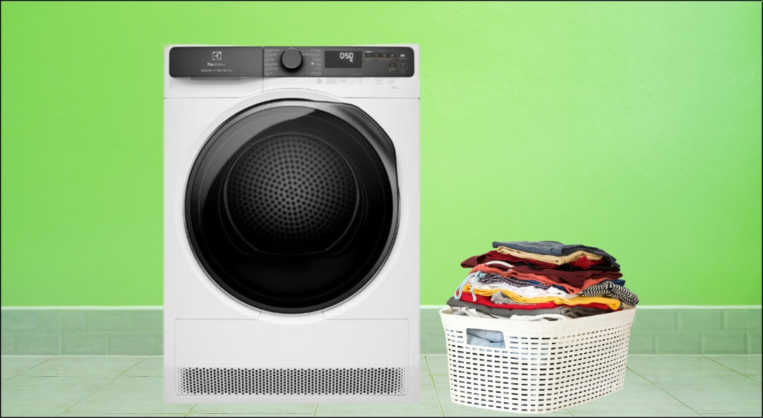 Máy sấy bơm nhiệt Electrolux UltimateCare 9 kg EDH903R7WC với công nghệ ColourCare, giúp quần áo luôn trông như mới và kéo dài tuổi thọ