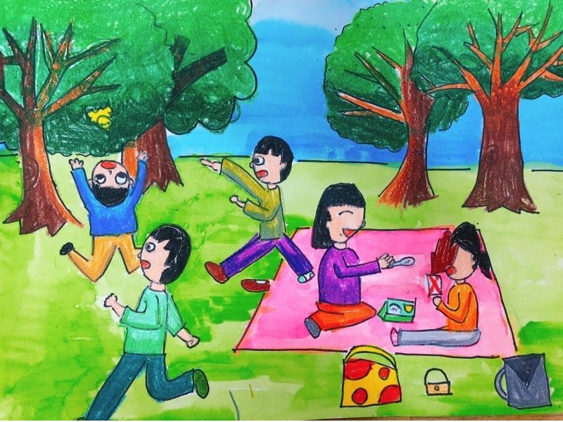 Tranh mẫu 5: Vẽ tranh gia đình đi picnic, du lịch