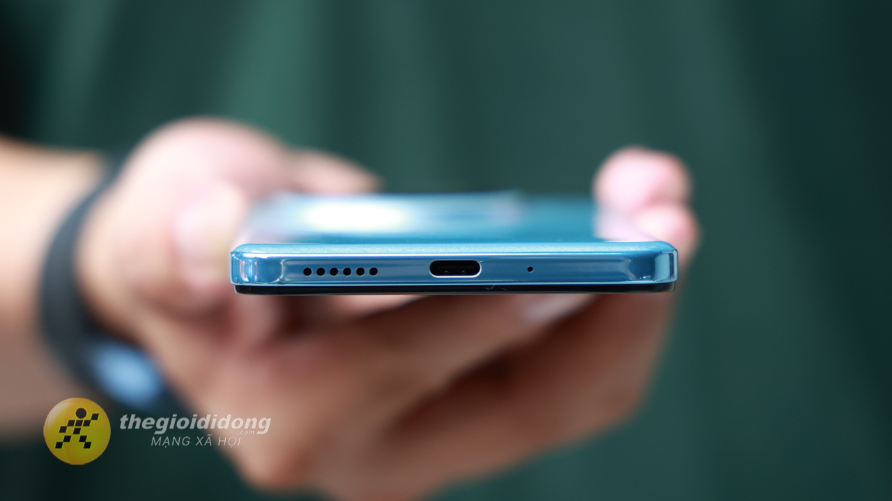 Trên tay vivo Y39 5G: Thiết kế thời thượng, pin khủng 6.500 mAh