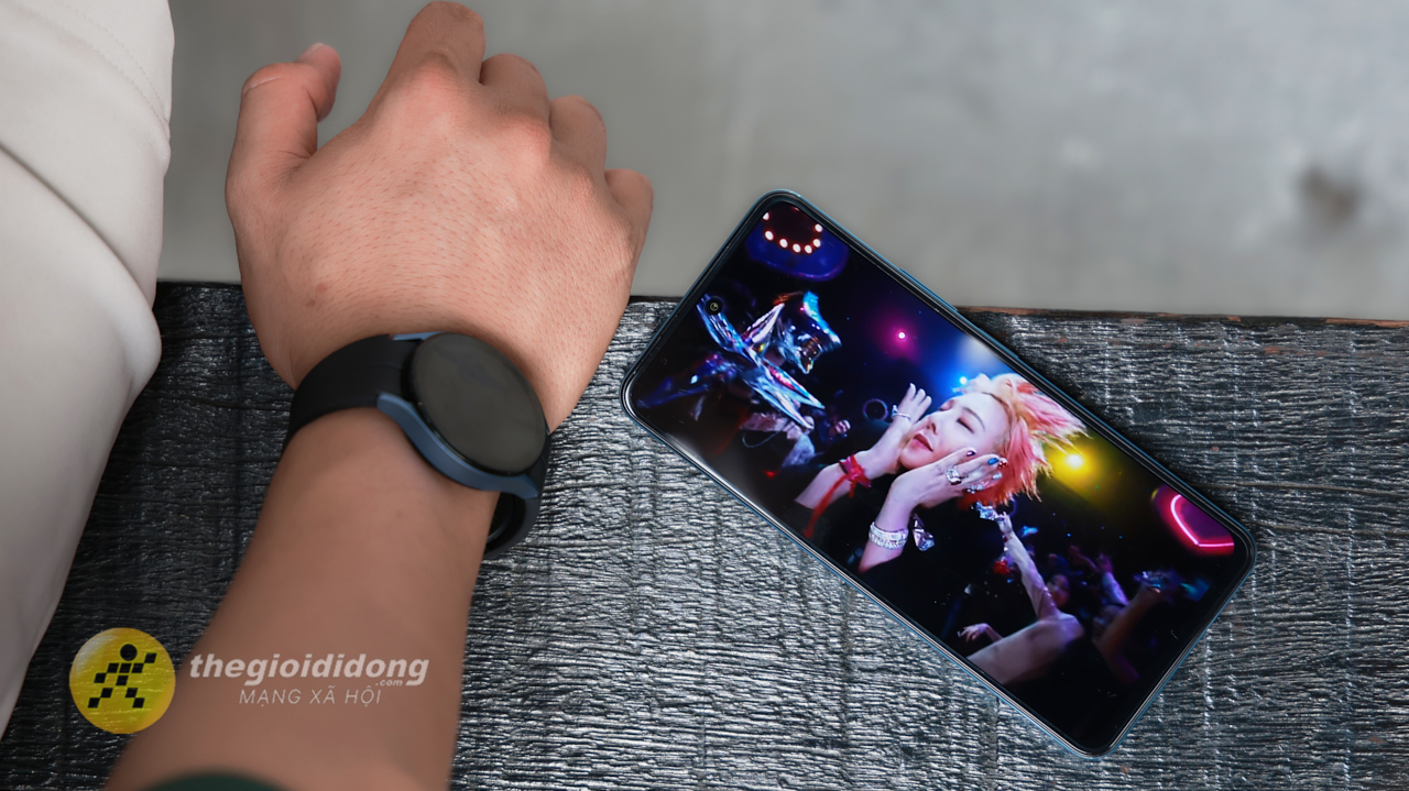 Trên tay vivo Y39 5G: Thiết kế thời thượng, pin khủng 6.500 mAh