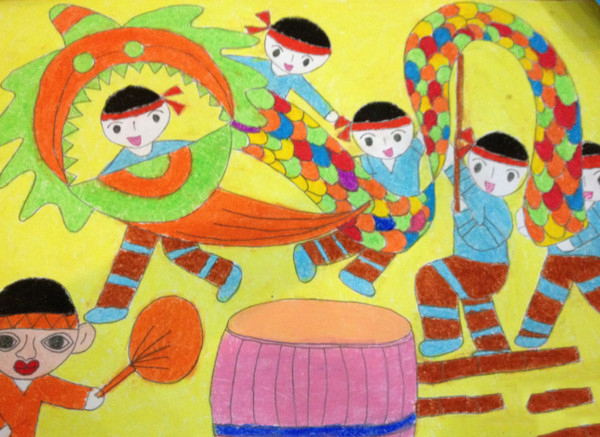 Nên hướng dẫn bé vẽ những chi tiết đơn giản trước, sau đó mới thêm chi tiết phụ