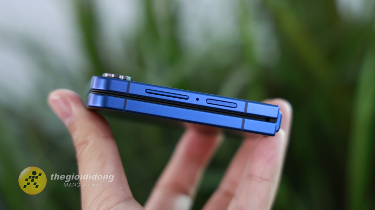 4 Nâng Cấp Nổi Bật Trên Samsung Galaxy Z Flip 7 So Với Thế Hệ Trước 4 Nâng Cấp Nổi Bật Trên Samsung Galaxy Z Flip 7 So Với Thế Hệ Trước