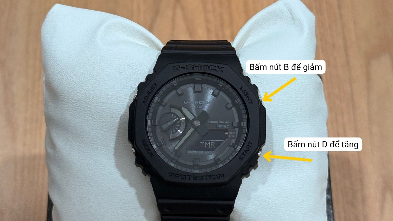 Sử dụng n&uacute;t B v&agrave; D để điều chỉnh