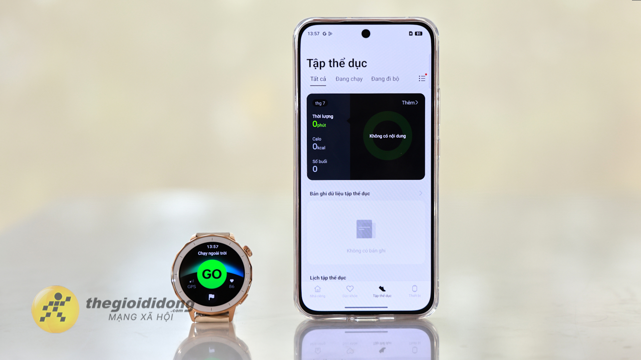 Trên tay OPPO Watch X2 Mini: Nhỏ gọn, thời thượng, tính năng đáng giá