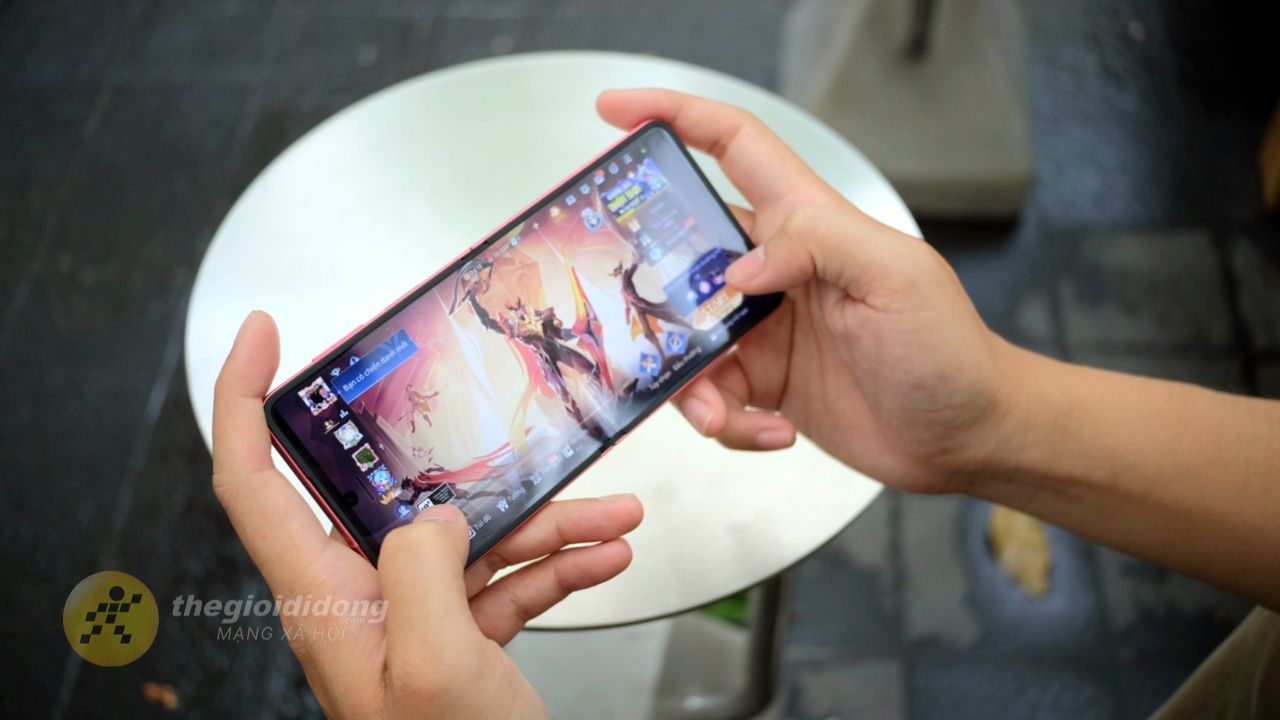 Samsung Galaxy Z Flip 7 là điện thoại mà bất kỳ ai cũng muốn sở hữu Samsung Galaxy Z Flip 7 là điện thoại mà bất kỳ ai cũng muốn sở hữu