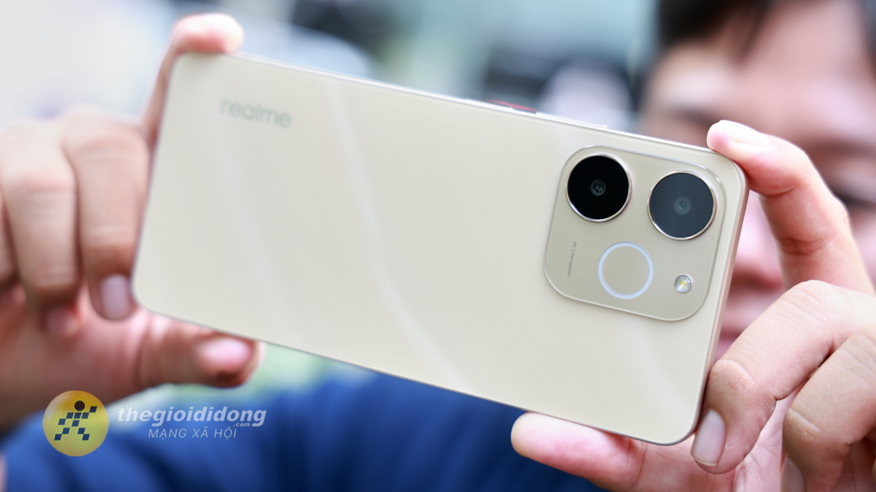 Trên Tay Realme Note 70: Smartphone Giá Rẻ Với Pin Khủng 6.300 Mah Trên Tay Realme Note 70: Smartphone Giá Rẻ Với Pin Khủng 6.300 Mah