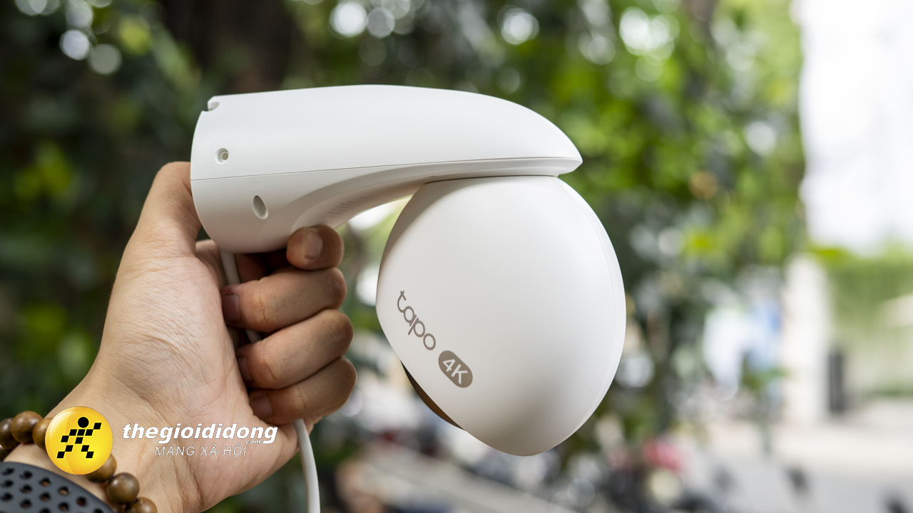 Ống Kính Camera Tapo C560Ws Được Gắn Liền Với Đế Cố Định Hình Vòm Chắc Chắn. Ống Kính Camera Tapo C560Ws Được Gắn Liền Với Đế Cố Định Hình Vòm Chắc Chắn.
