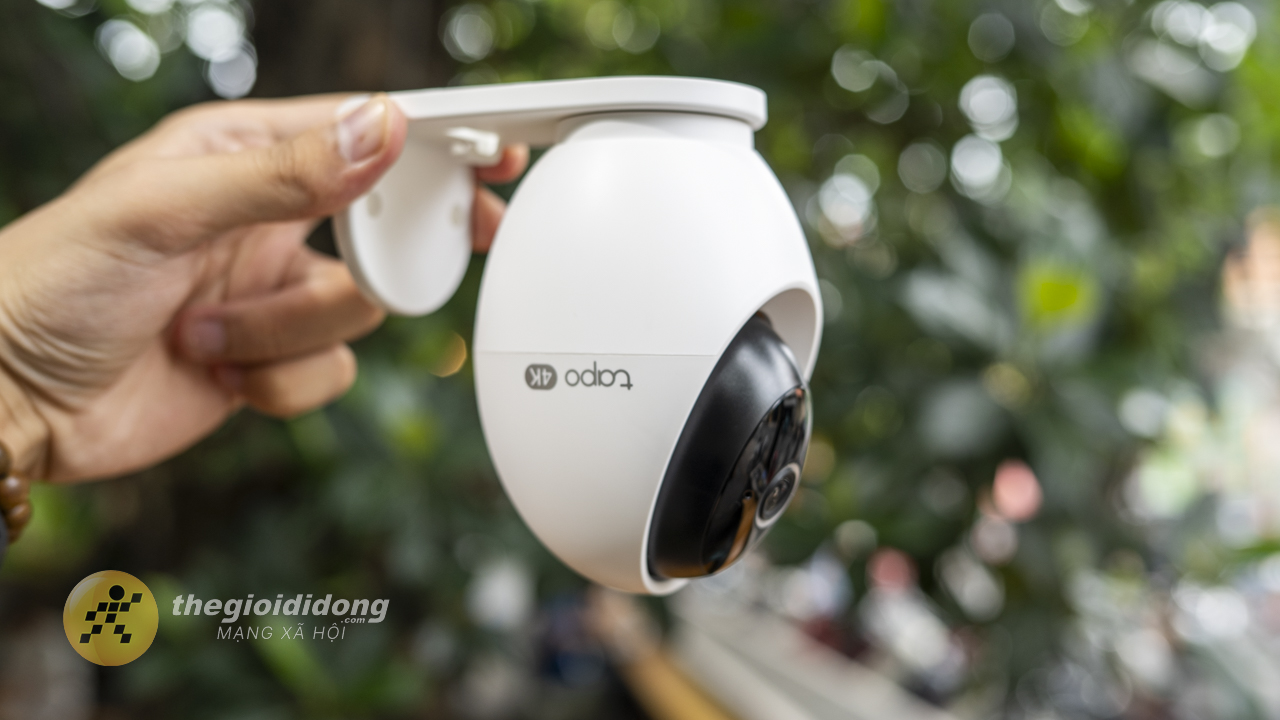 Tapo C260 Sau Khi Lắp Vào Chân Đế. Tapo C260 Sau Khi Lắp Vào Chân Đế.