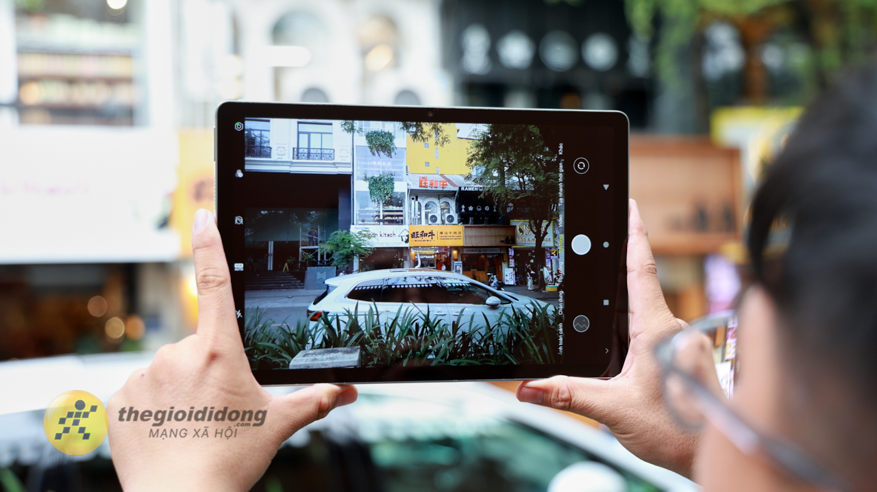 Trên Tay Masstel Tab 11 Ultra: Màn Hình Lớn 11 Inch, Có Bao Da Đi Kèm Trên Tay Masstel Tab 11 Ultra: Màn Hình Lớn 11 Inch, Có Bao Da Đi Kèm