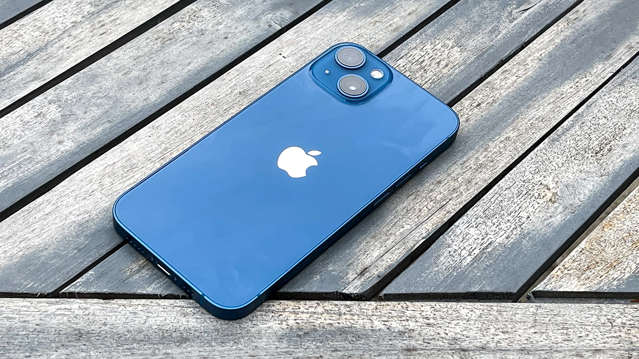 Iphone Giá Rẻ Nhất Chỉ Từ 11.69 Triệu Iphone Giá Rẻ Nhất Chỉ Từ 11.69 Triệu