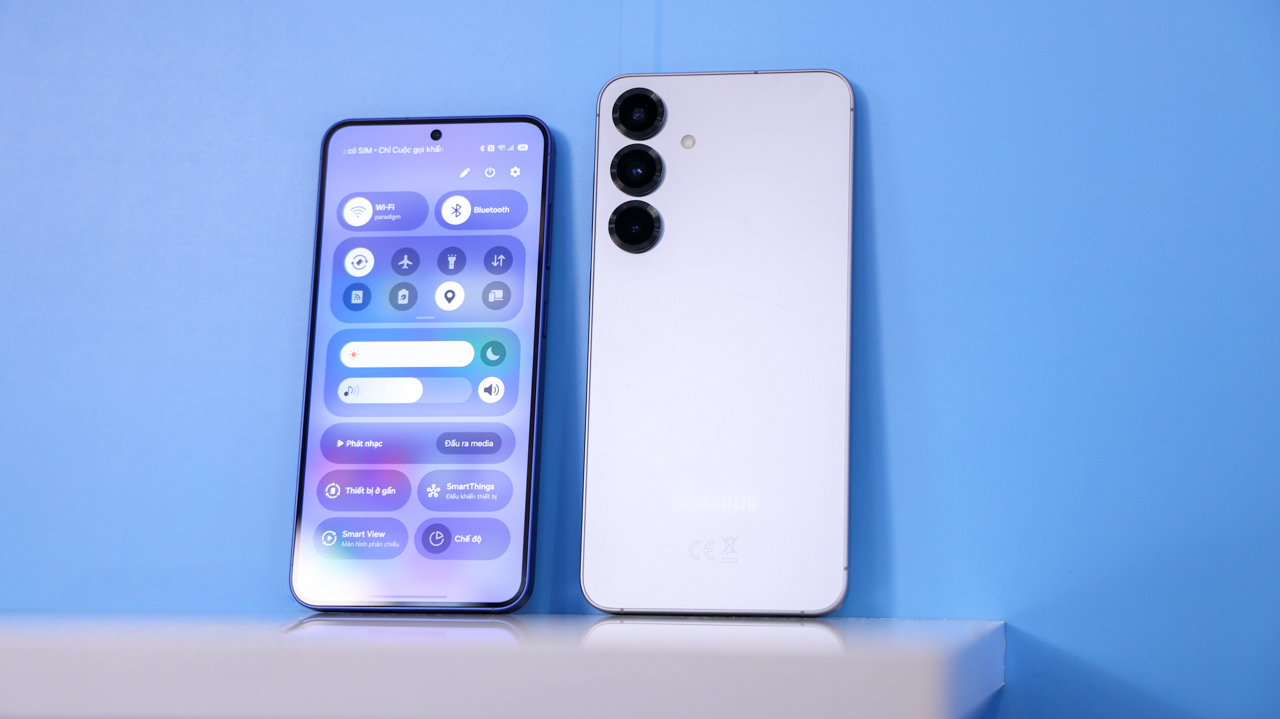S25 Và S25 Plus S25 Và S25 Plus