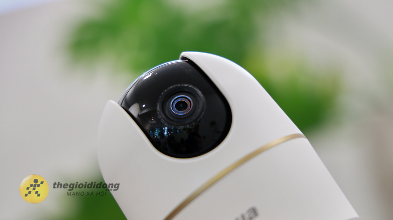 Trên Tay Camera Dahua Dh-H5Ae: Quan Sát 360 Độ, Sắc Nét 5 Mp Mà Vẫn Nhỏ Gọn Trên Tay Camera Dahua Dh-H5Ae: Quan Sát 360 Độ, Sắc Nét 5 Mp Mà Vẫn Nhỏ Gọn