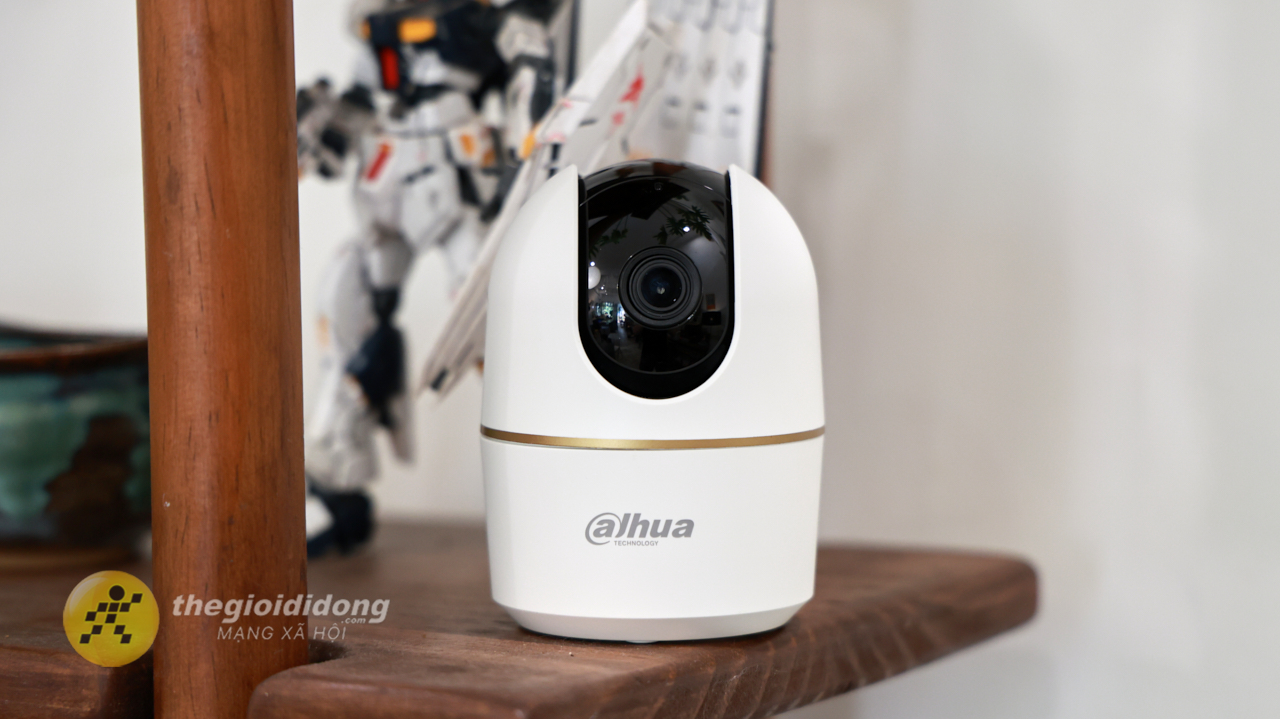 Trên Tay Camera Dahua Dh-H5Ae: Quan Sát 360 Độ, Sắc Nét 5 Mp Mà Vẫn Nhỏ Gọn Trên Tay Camera Dahua Dh-H5Ae: Quan Sát 360 Độ, Sắc Nét 5 Mp Mà Vẫn Nhỏ Gọn