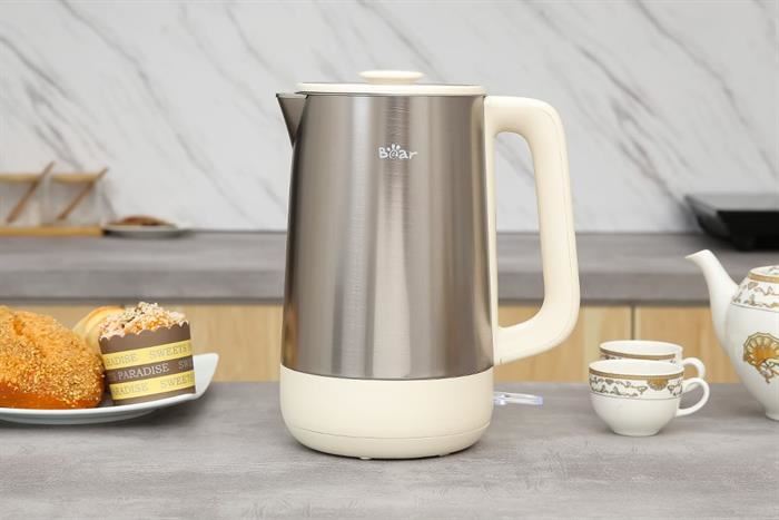Ấm siêu tốc Bear ZDH-D17T5 chất liệu bền, có tính năng an toàn cao
