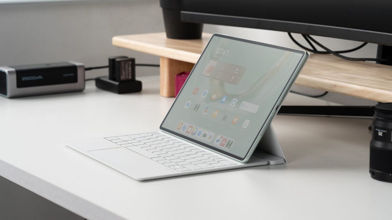 Trên Tay Huawei Matepad Pro 12.2 (2025): Thiết Kế Đỉnh, Màn Hình Đẹp Trên Tay Huawei Matepad Pro 12.2 (2025): Thiết Kế Đỉnh, Màn Hình Đẹp