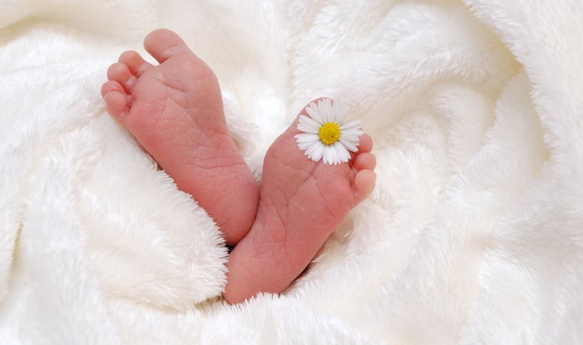 Tránh đặt những tên nghe quá “mê tín” hoặc khó gọi trong đời thường.