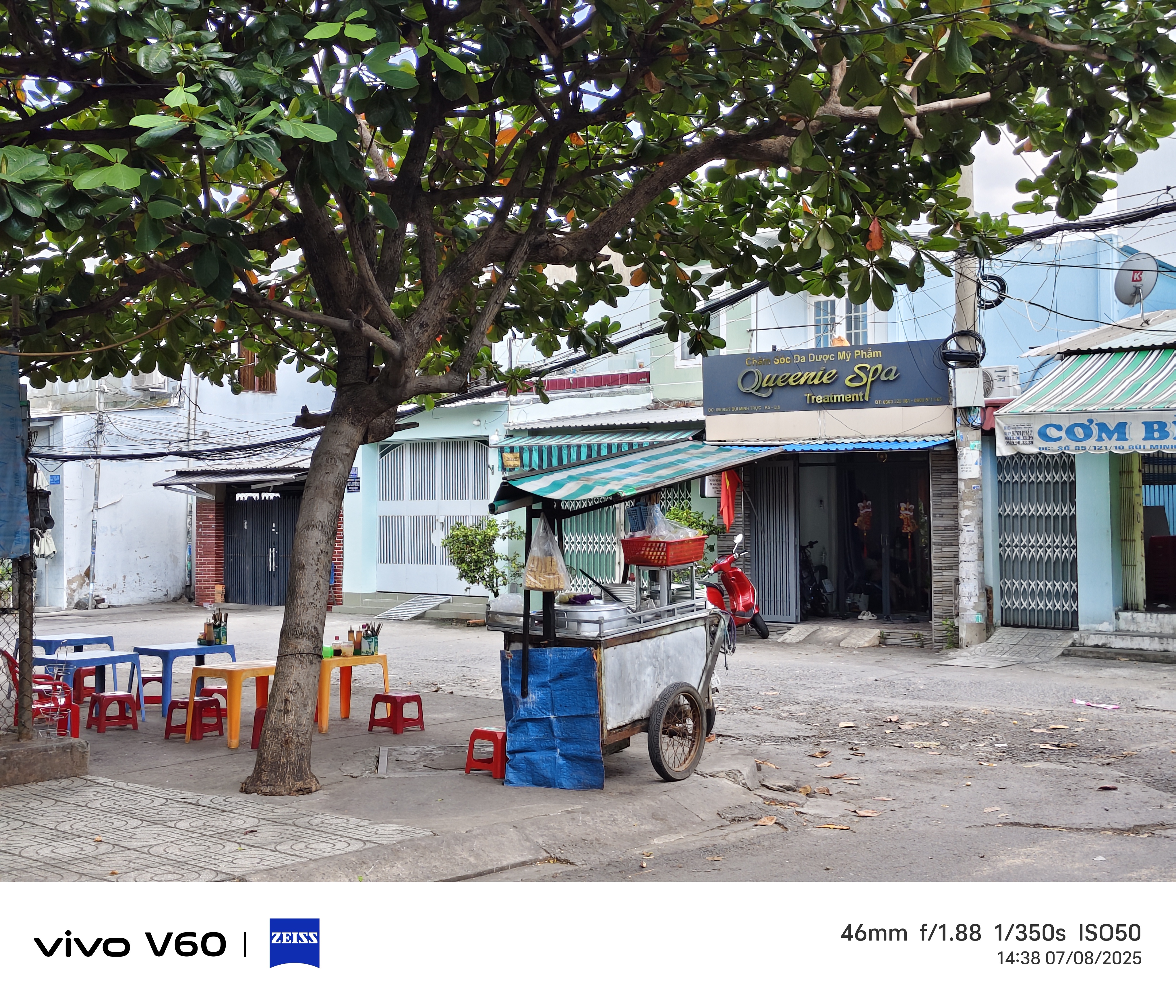 Trên tay vivo V60: Thiết kế đẹp, camera AI, Snapdragon 7 Gen 4 Trên tay vivo V60: Thiết kế đẹp, camera AI, Snapdragon 7 Gen 4