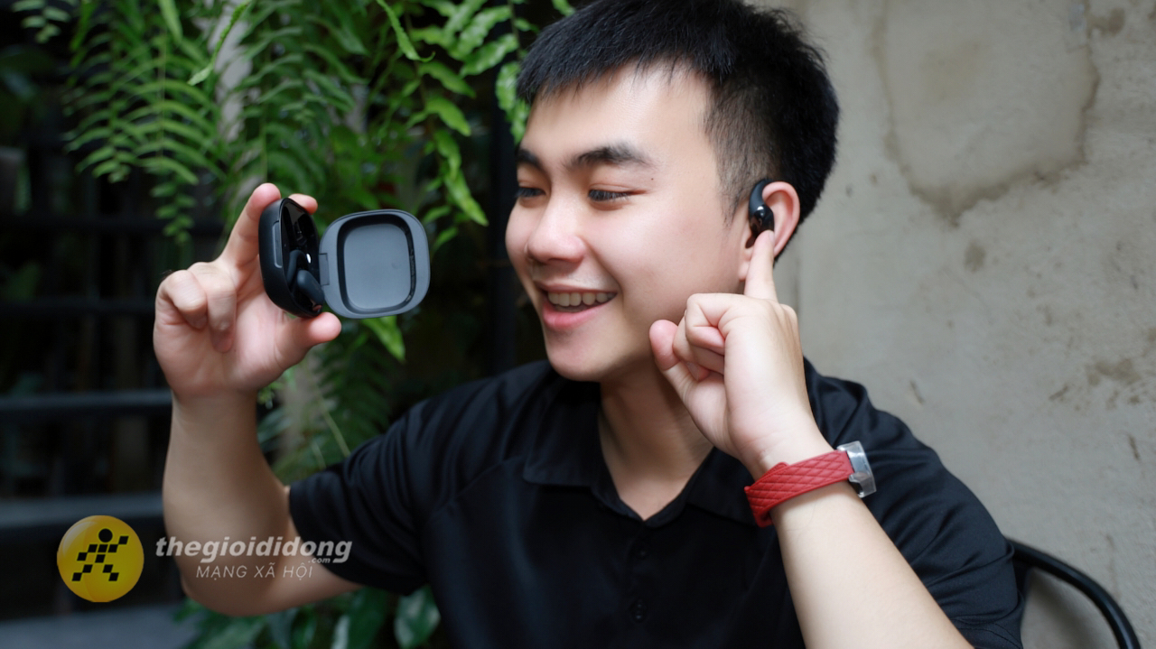 Trên Tay Tai Nghe Shokz Openfit 2+: Âm Thanh Đỉnh Cao Với Thiết Kế Mở, Pin Siêu Bền Trên Tay Tai Nghe Shokz Openfit 2+: Âm Thanh Đỉnh Cao Với Thiết Kế Mở, Pin Siêu Bền