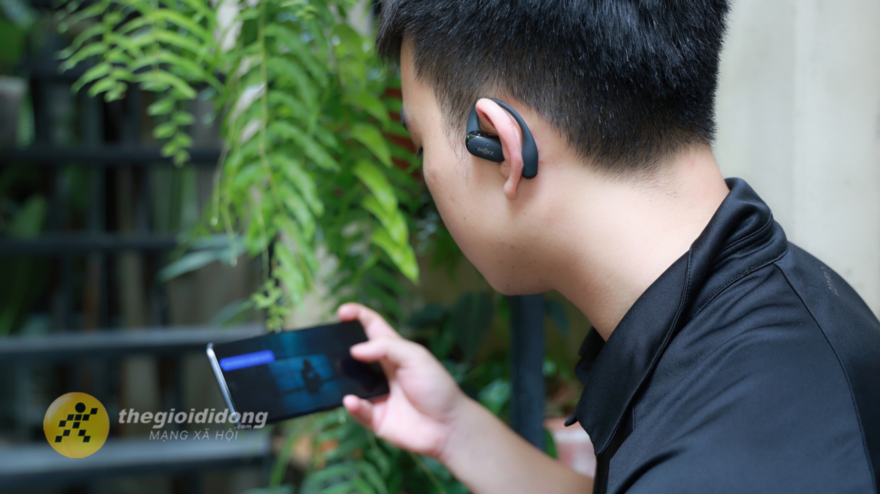 Trên Tay Tai Nghe Shokz Openfit 2+: Âm Thanh Đỉnh Cao Với Thiết Kế Mở, Pin Siêu Bền Trên Tay Tai Nghe Shokz Openfit 2+: Âm Thanh Đỉnh Cao Với Thiết Kế Mở, Pin Siêu Bền