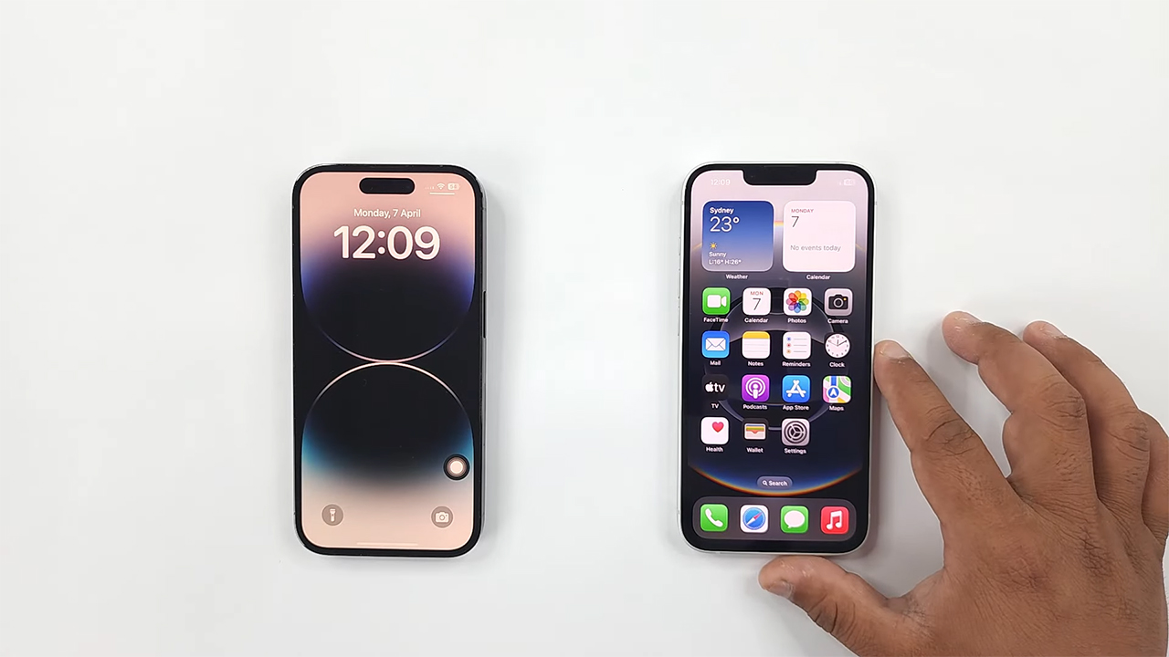 So sánh iPhone 16e vs iPhone 14 Pro