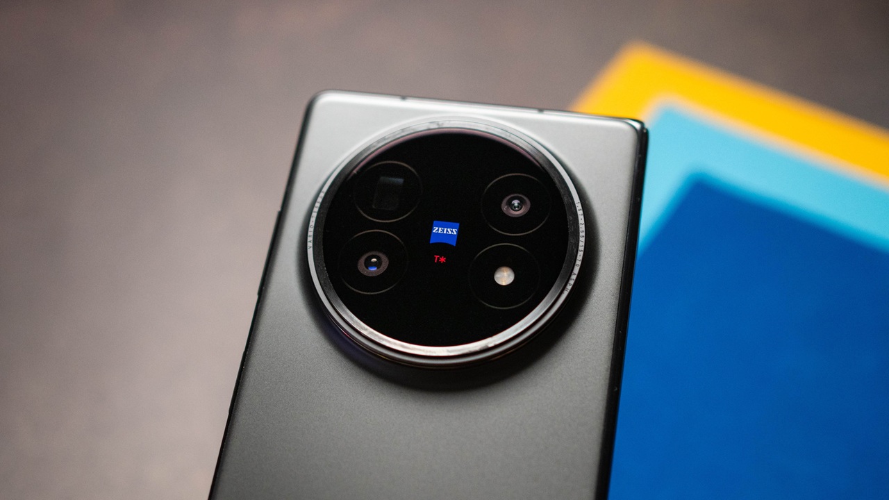 Trên Tay Vivo X Fold 5: Siêu Phẩm Gập Nhẹ, Hệ Thống Camera Zeiss Đỉnh Trên Tay Vivo X Fold 5: Siêu Phẩm Gập Nhẹ, Hệ Thống Camera Zeiss Đỉnh