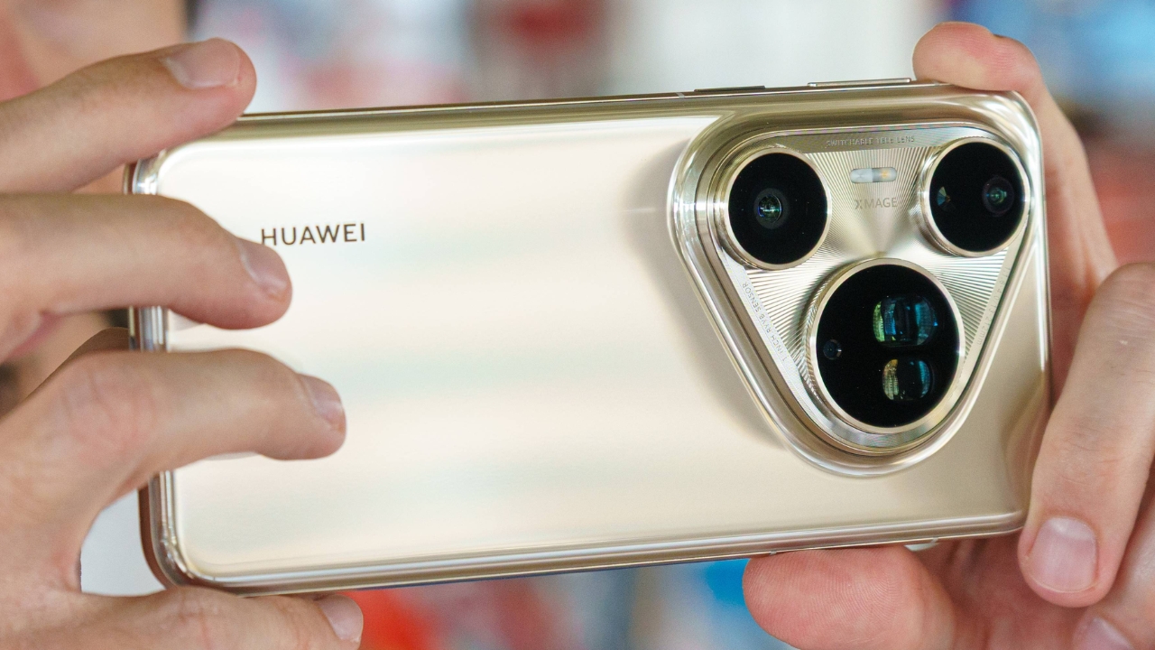 Trên Tay Huawei Pura 80 Ultra: Đỉnh Cao Với Camera Cảm Biến Kép Trên Tay Huawei Pura 80 Ultra: Đỉnh Cao Với Camera Cảm Biến Kép