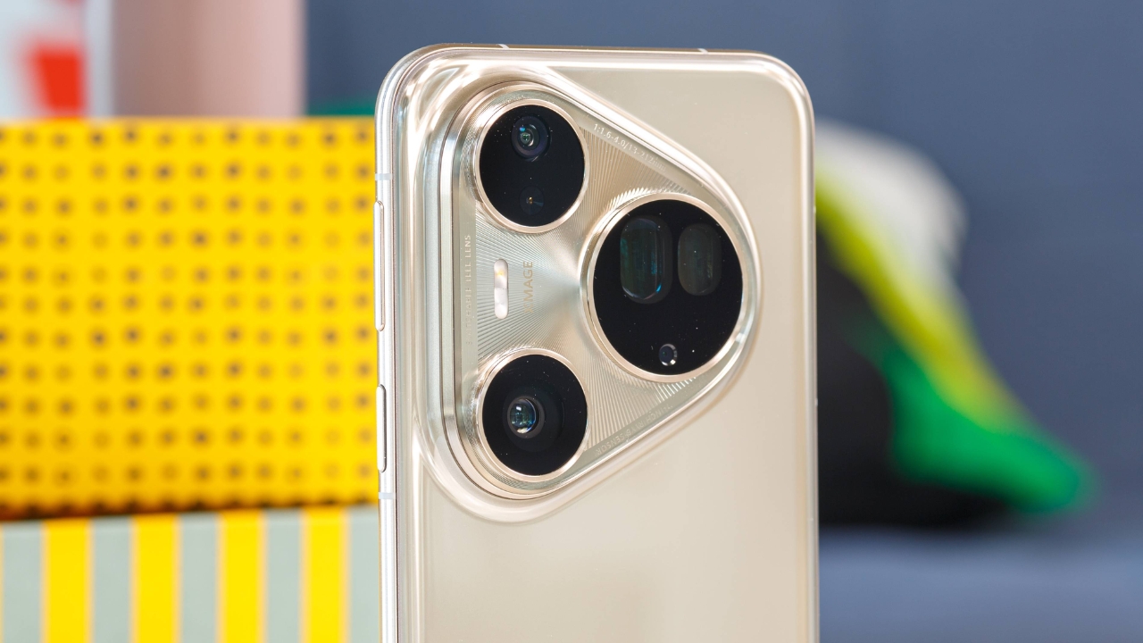 Trên Tay Huawei Pura 80 Ultra: Đỉnh Cao Với Camera Cảm Biến Kép Trên Tay Huawei Pura 80 Ultra: Đỉnh Cao Với Camera Cảm Biến Kép