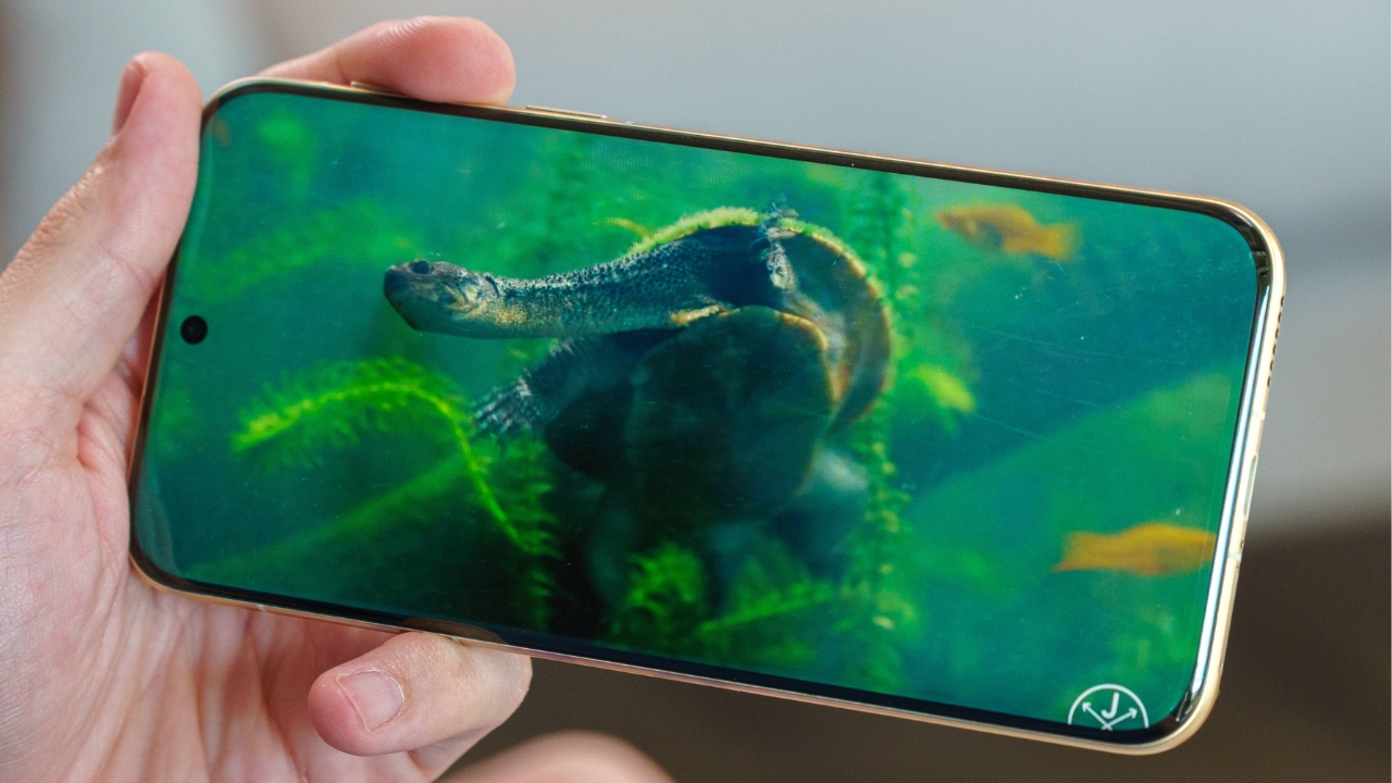 Trên Tay Huawei Pura 80 Ultra: Đỉnh Cao Với Camera Cảm Biến Kép Trên Tay Huawei Pura 80 Ultra: Đỉnh Cao Với Camera Cảm Biến Kép