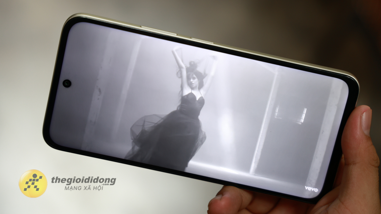 Trên Tay Xiaomi Redmi 15: Màn Hình 6.9 Inch, Snapdragon 685, Pin Khủng 7000 Mah Trên Tay Xiaomi Redmi 15: Màn Hình 6.9 Inch, Snapdragon 685, Pin Khủng 7000 Mah