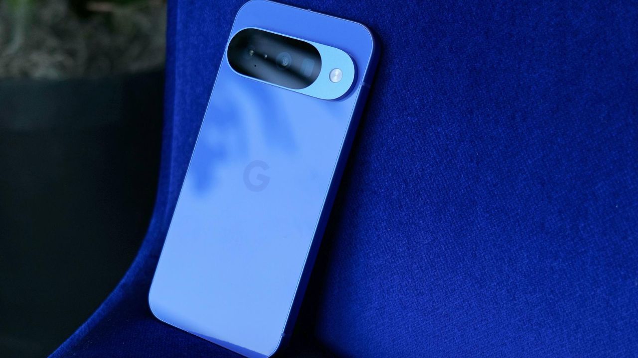 Trên Tay Google Pixel 10 Series Trên Tay Google Pixel 10 Series