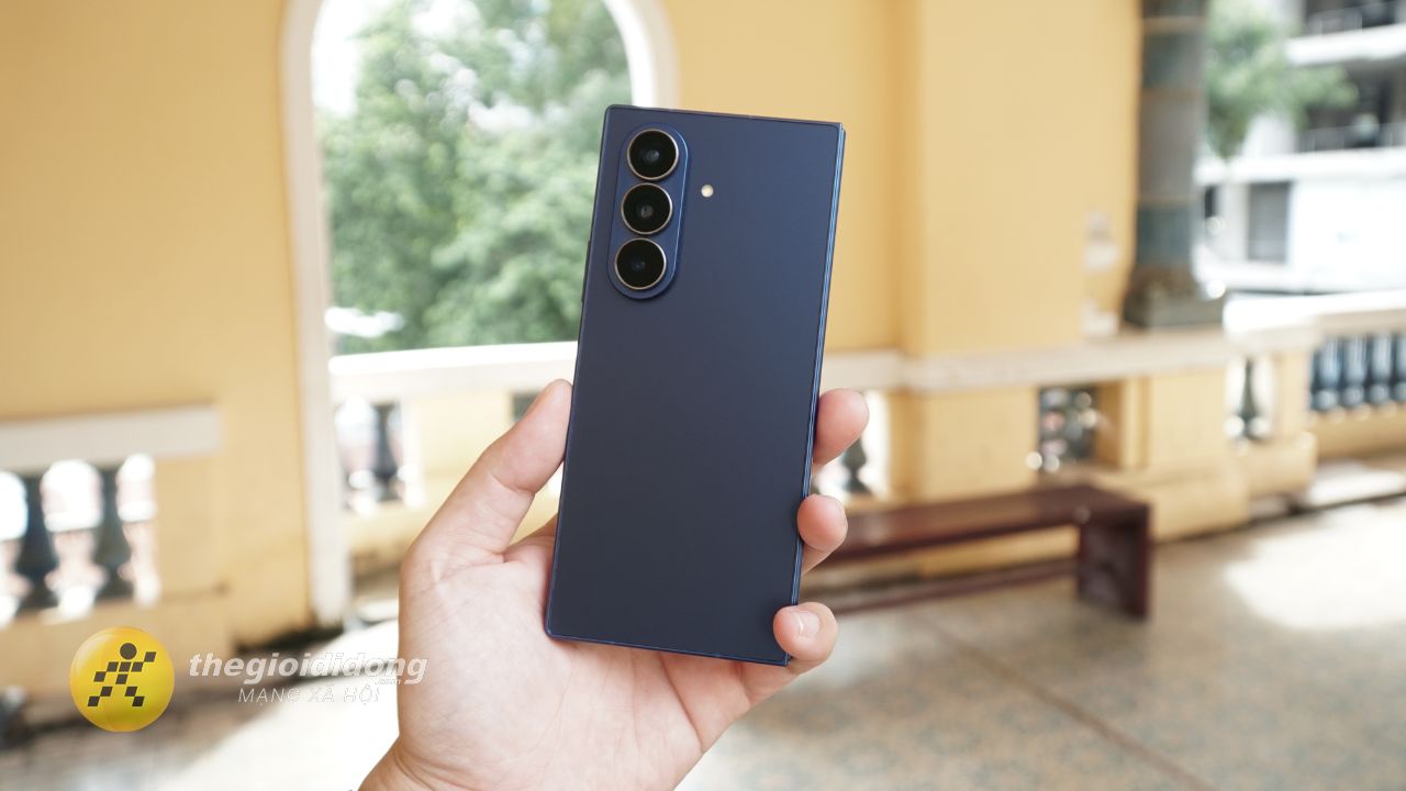 Khám Phá Hành Trình Gập Mở Khoảnh Khắc Cùng Samsung Galaxy Z Fold7 Khám Phá Hành Trình Gập Mở Khoảnh Khắc Cùng Samsung Galaxy Z Fold7