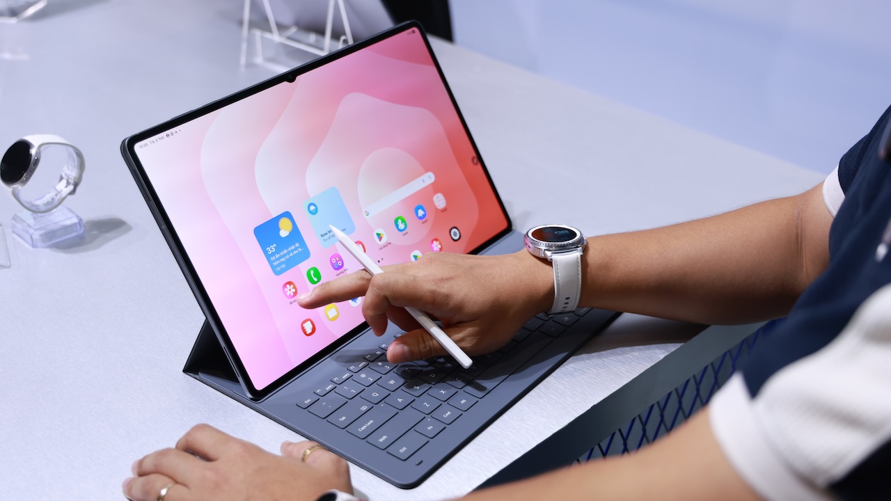 Samsung ra mắt Galaxy Tab S11 Series: Mỏng nhẹ, mạnh mẽ và Galaxy AI
