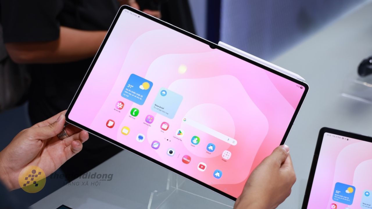 Trên Tay Samsung Galaxy Tab S11 Series Tại Sự Kiện Trên Tay Samsung Galaxy Tab S11 Series Tại Sự Kiện