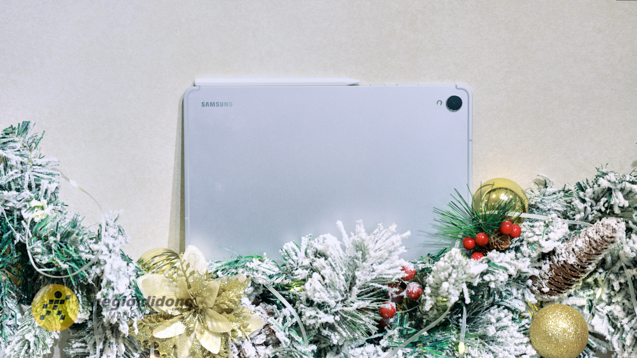 Trên tay Samsung Galaxy Tab S11: Gọn nhẹ, chip Dimensity 9400+ mạnh mẽ, toàn diện cho mọi nhu cầu