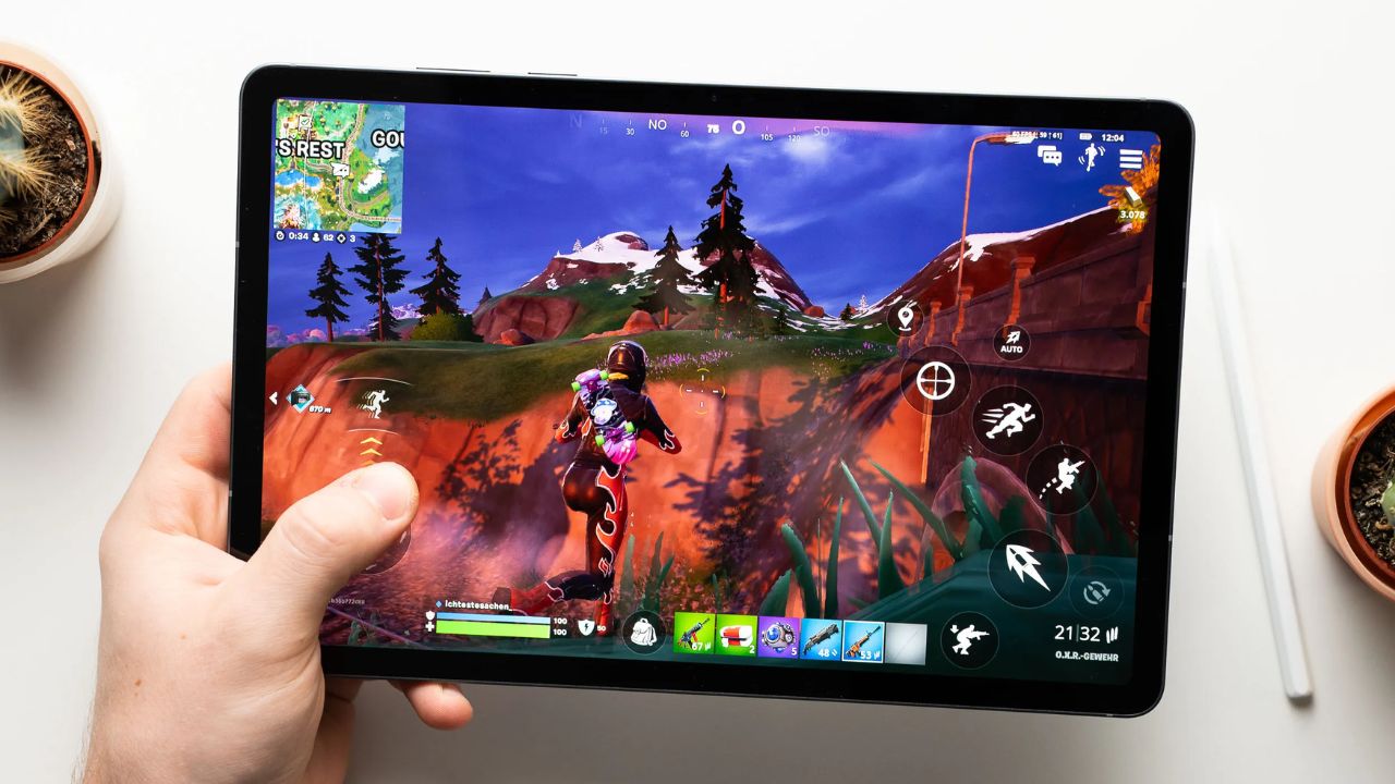 Trên Tay Samsung Galaxy Tab S11: Gọn Nhẹ, Chip Dimensity 9400+ Mạnh Mẽ, Toàn Diện Cho Mọi Nhu Cầu